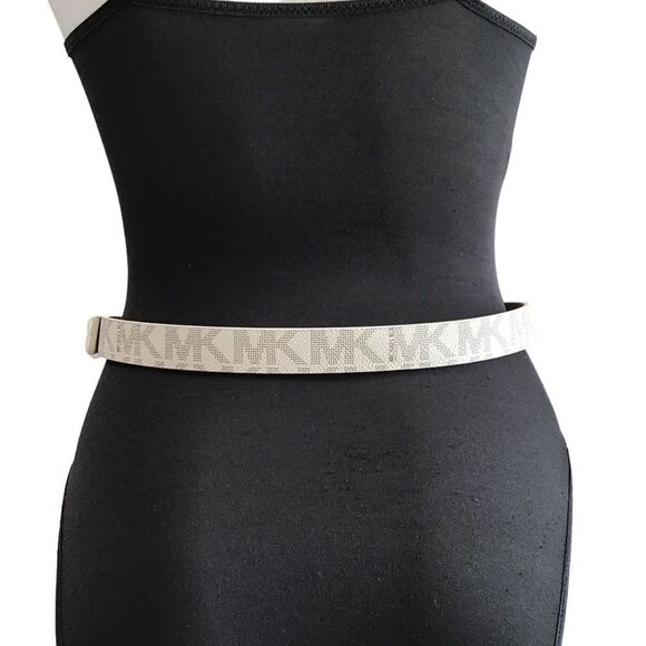 MICHAEL Michael Kors White Synthetic Leather Logo Belt - Picture 3 of 7